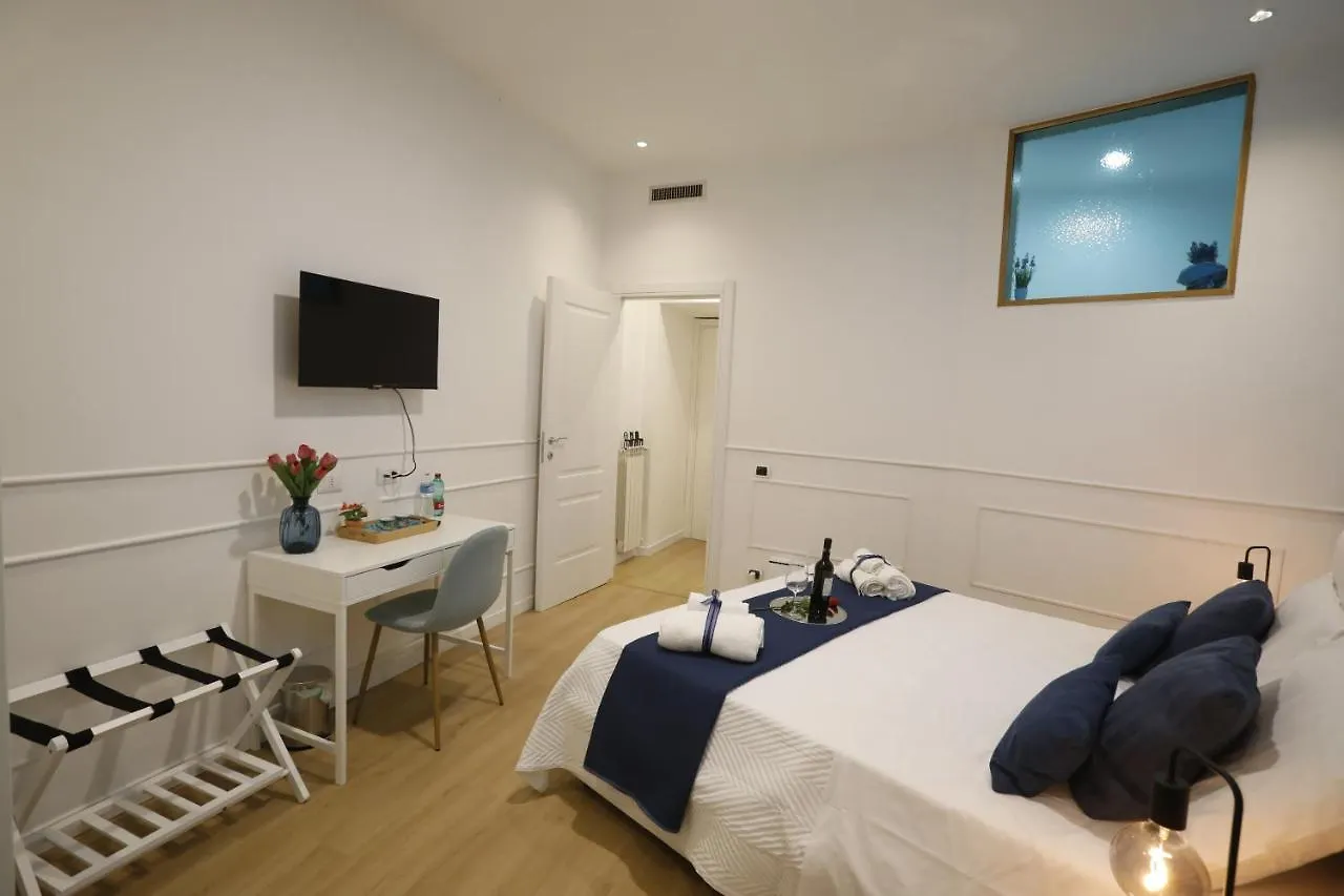 Domus San Martino Bed & Breakfast Naples