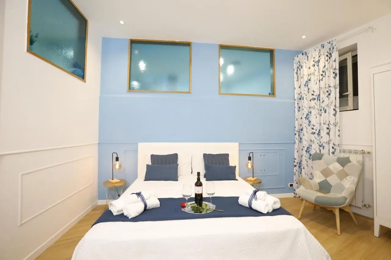 Domus San Martino Bed & Breakfast Naples